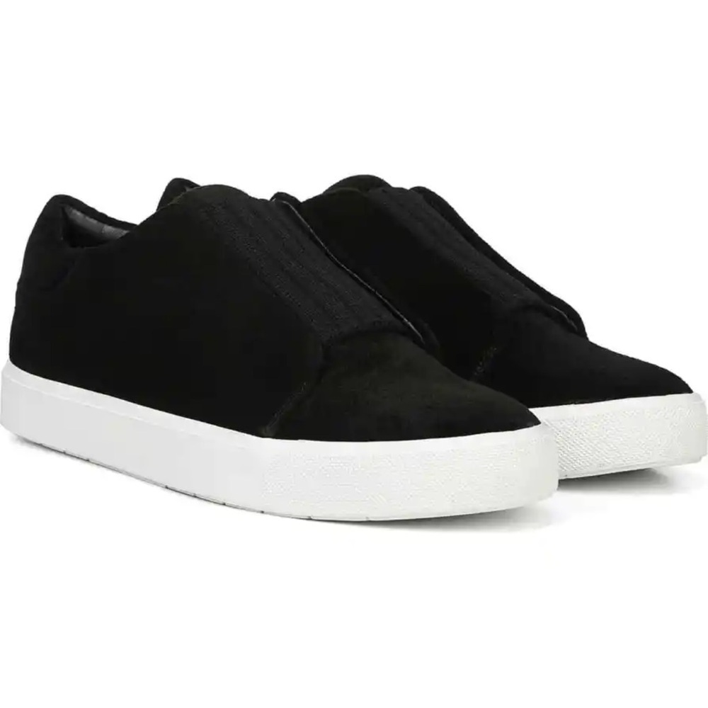 Vince Cantara Men’s Black Suede Slip On Sneakers